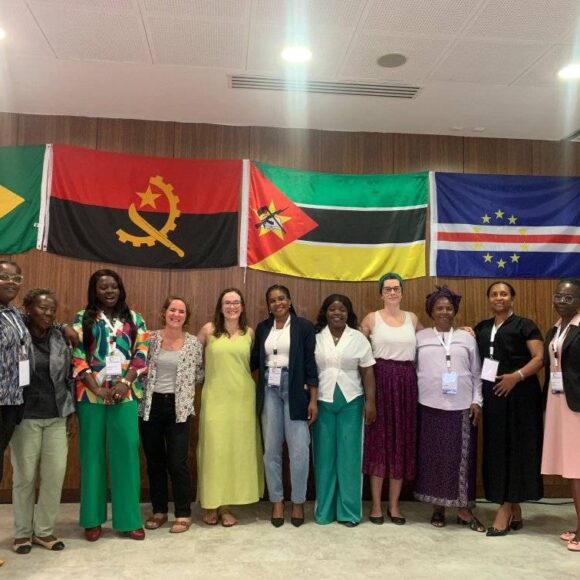 Encontro das Rede lusofonas em Angola